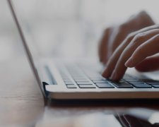 北京阿泰跑腿-联系我们